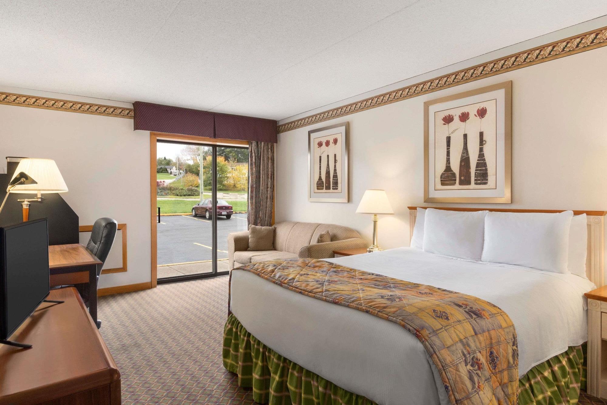Travelodge By Wyndham Owen Sound On Екстер'єр фото